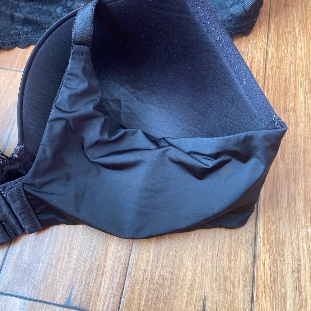 Torrid 46DDD Smoothing Push Plunge Up & Push Plunge Bras Lot Of 2 Black Gray - Picture 13 of 16